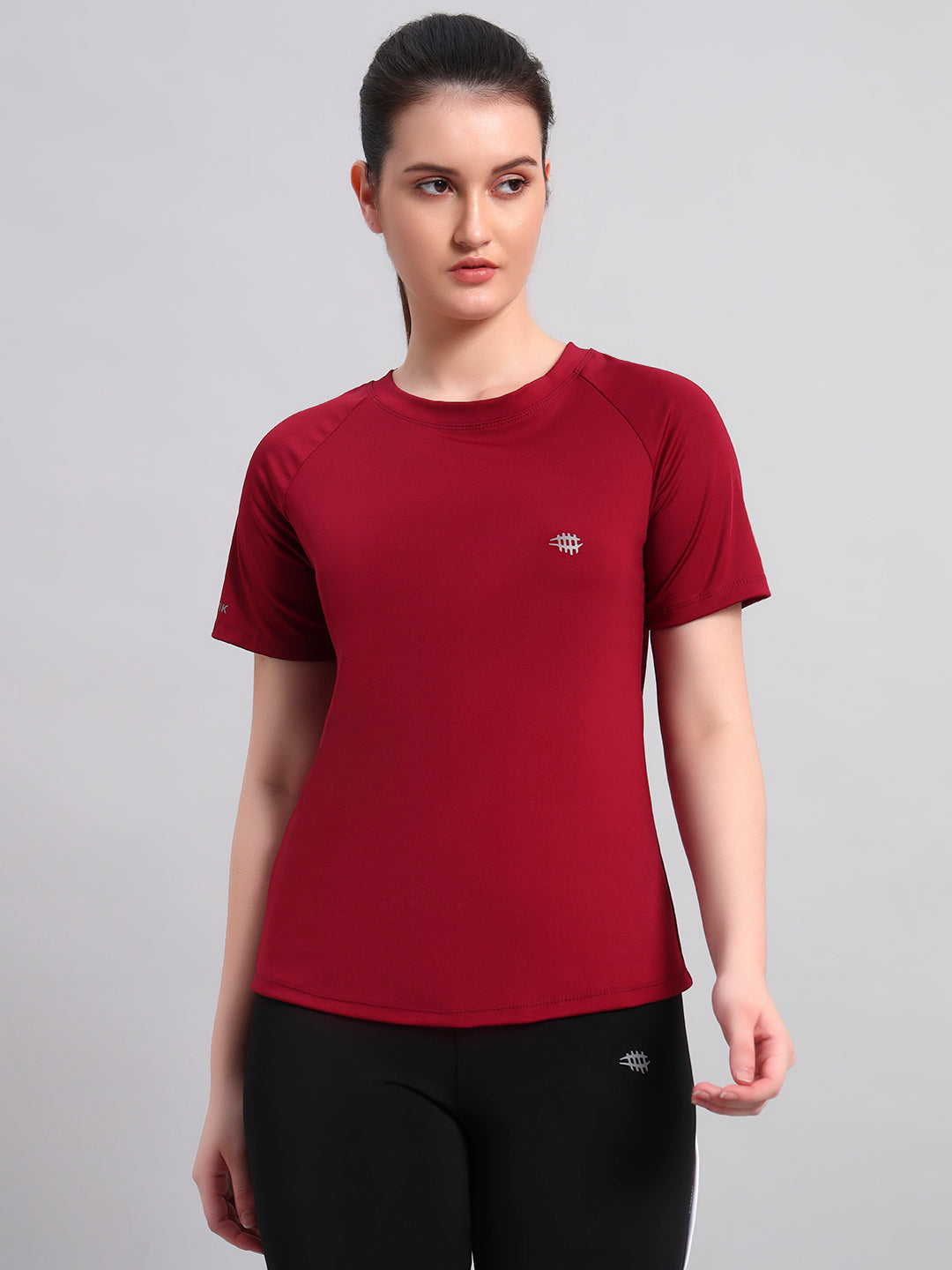 Nylon Workout T-Shirt With Mesh - Maroon